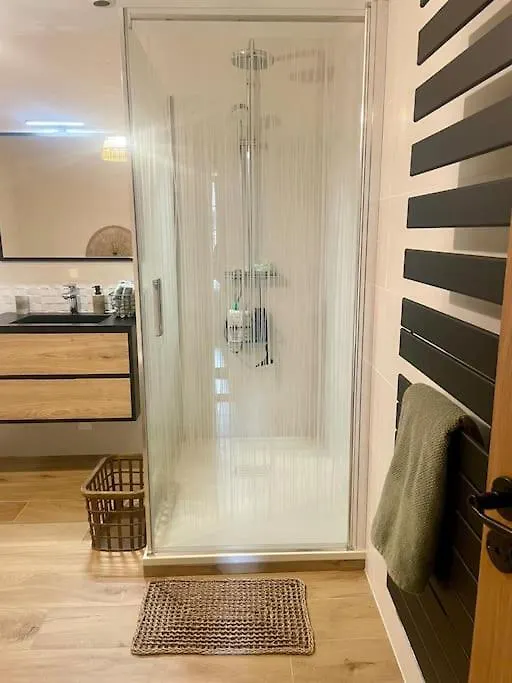 La Maison De La Pepee By Longo Mai - Maison 6/8 Personnes Groslee 0*,