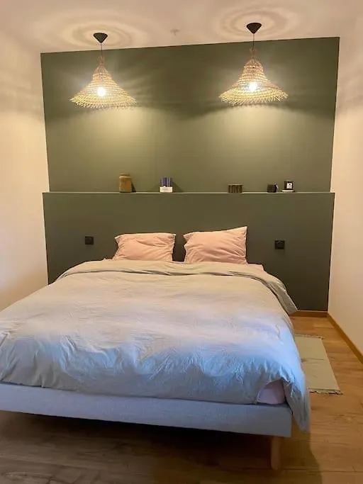 La Maison De La Pepee By Longo Mai - Maison 6/8 Personnes Groslee 0*,  France