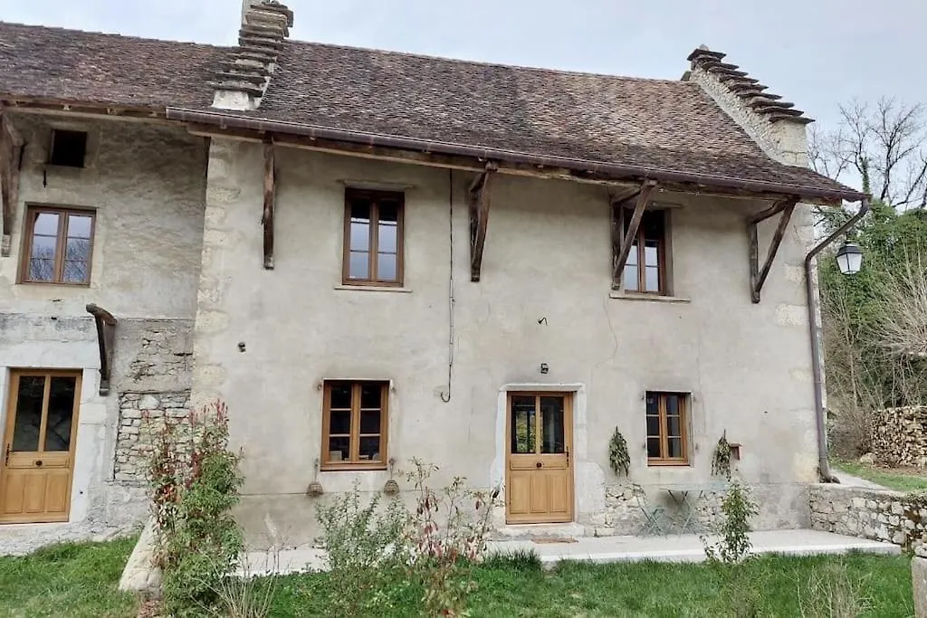 La Maison De La Pepee By Longo Mai - Maison 6/8 Personnes Groslee