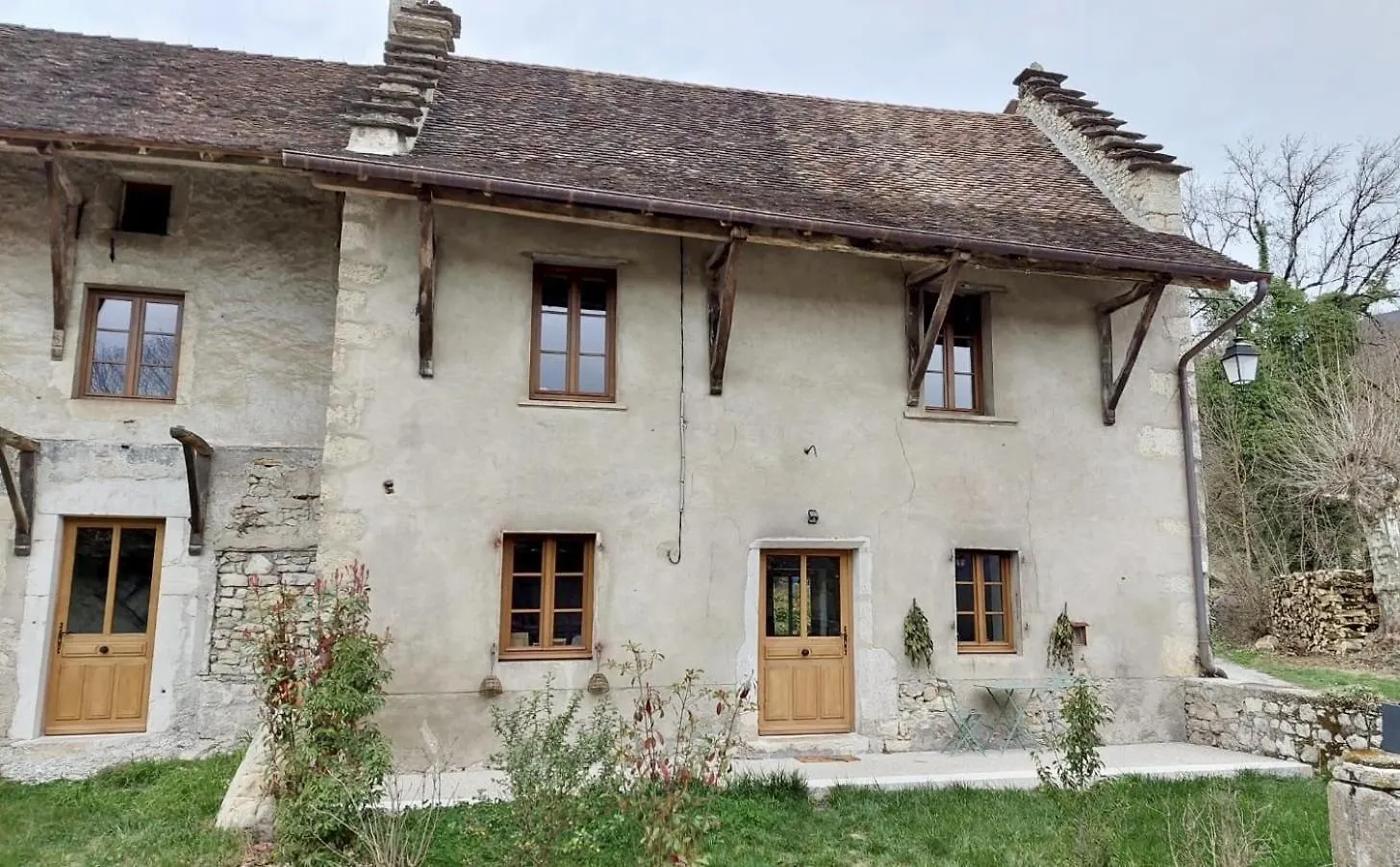 La Maison De La Pepee By Longo Mai - Maison 6/8 Personnes Groslee France